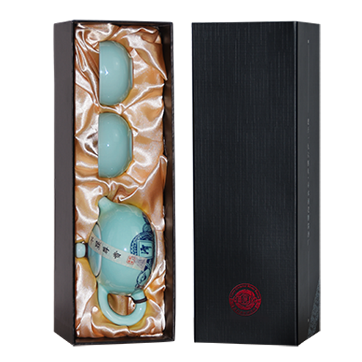 奇异果体育app网页版青瓷茶具